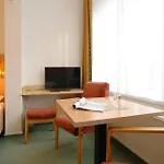 Strandflieder 110